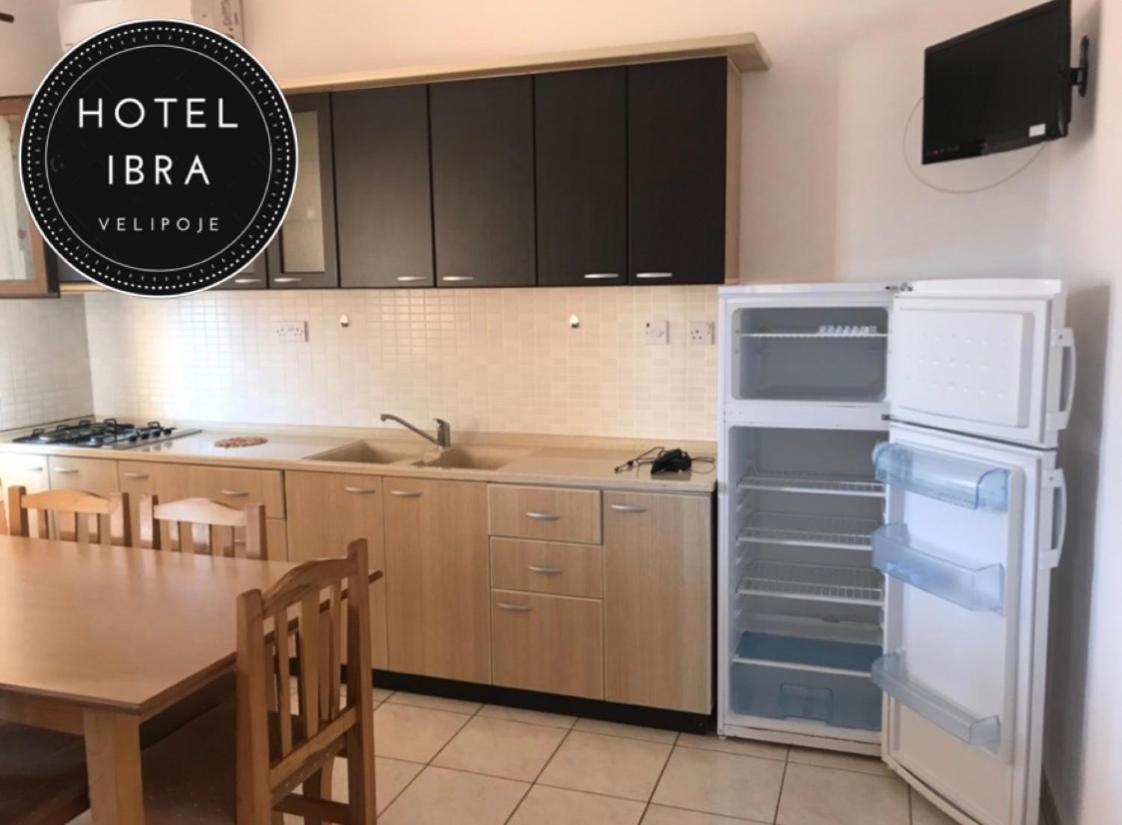 Velipojë Hotel Ibra מראה חיצוני תמונה